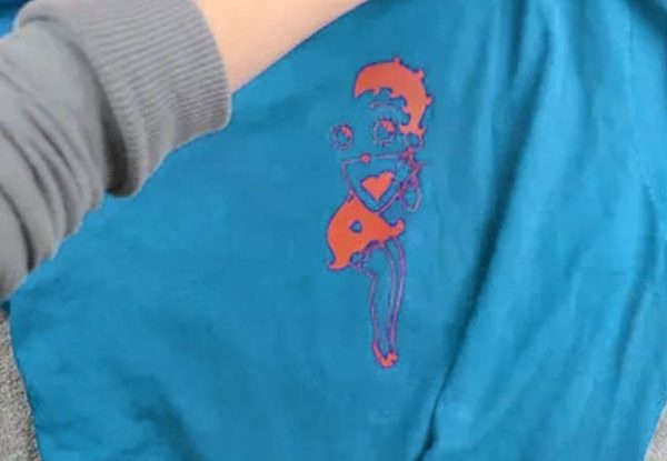 The 3rd method to remove iron on transfer paper printed on tshirt